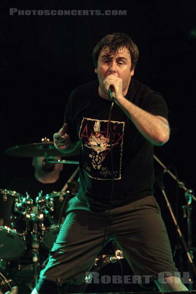 NAPALM DEATH - 2007-04-11 - PARIS - La Locomotive - Mark Andrew Greenway